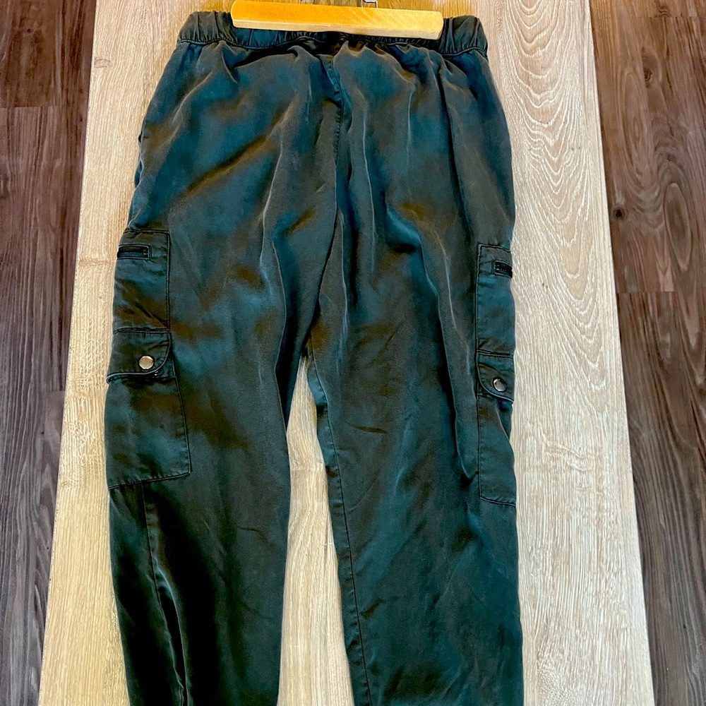 Womens Banana Republic Joggers-Size XS (petite). 
Super cute. Faded-Used